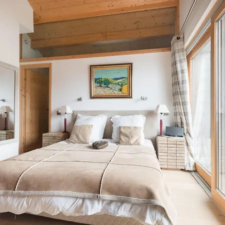 Chalet Granny - In The Heart Of The Village Of *