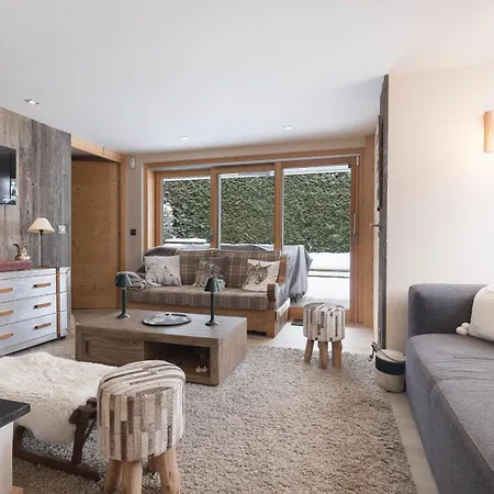 Chalet Granny - In The Heart Of The Village Of