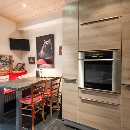 Chalet Chalet Granny - In The Heart Of The Village Of